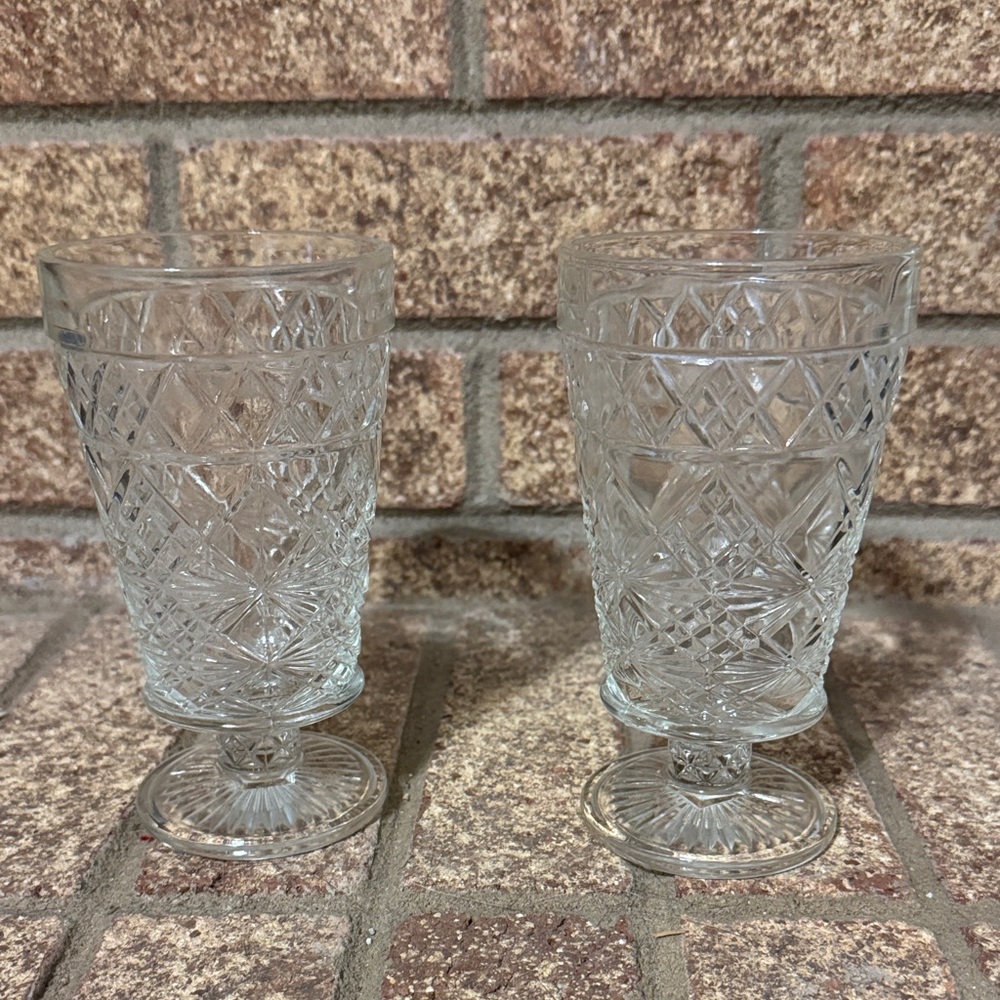 Vintage Clear Glass Goblets